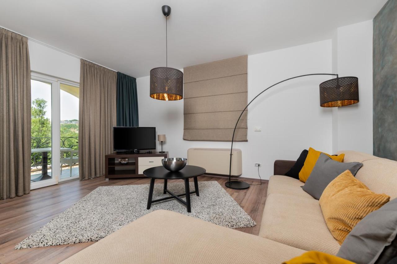 Villa Vires 라빈 외부 사진