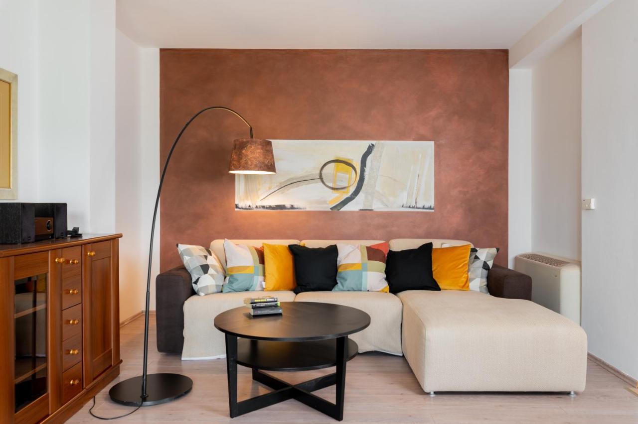 Villa Vires 라빈 외부 사진