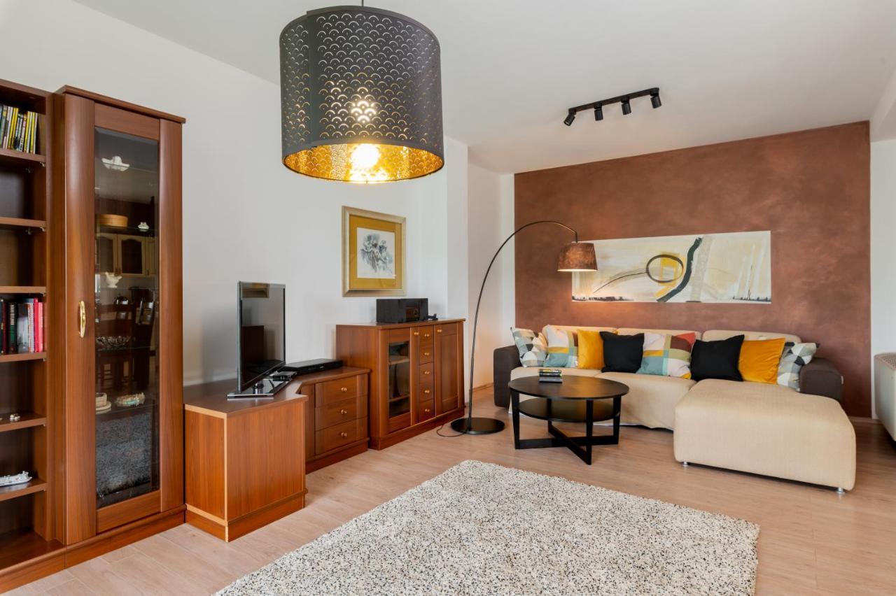 Villa Vires 라빈 외부 사진